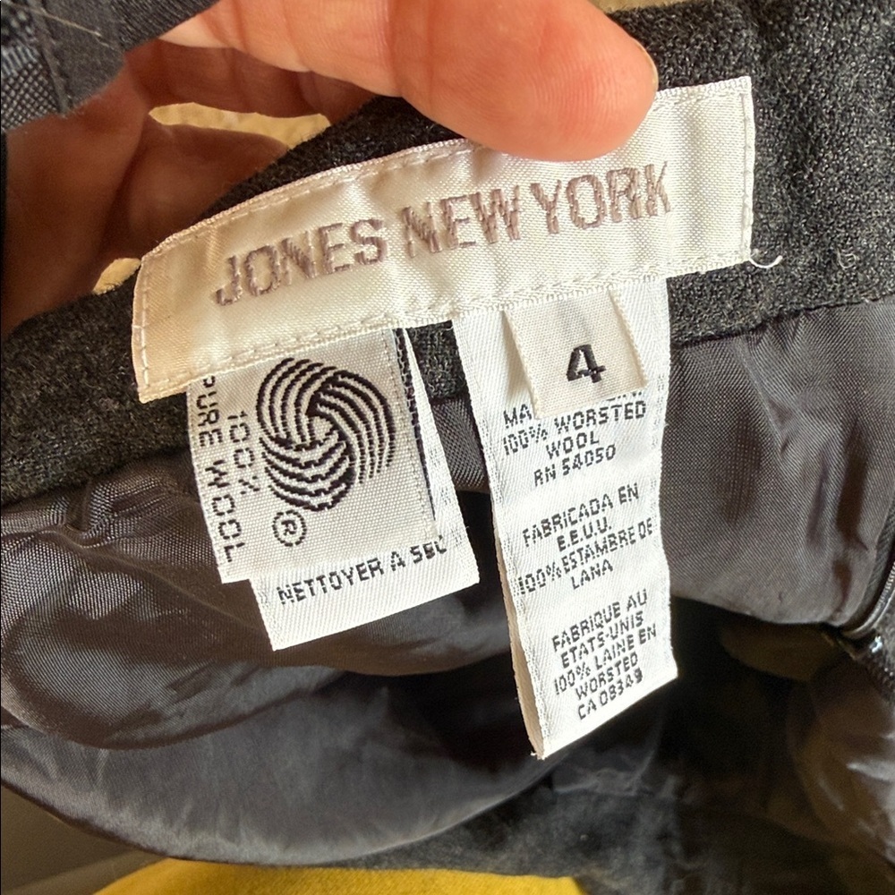 Vintage Jones New York Women’s 100% Wool Pencil Skirt Size 4 made in the USA - Picture 2 of 9